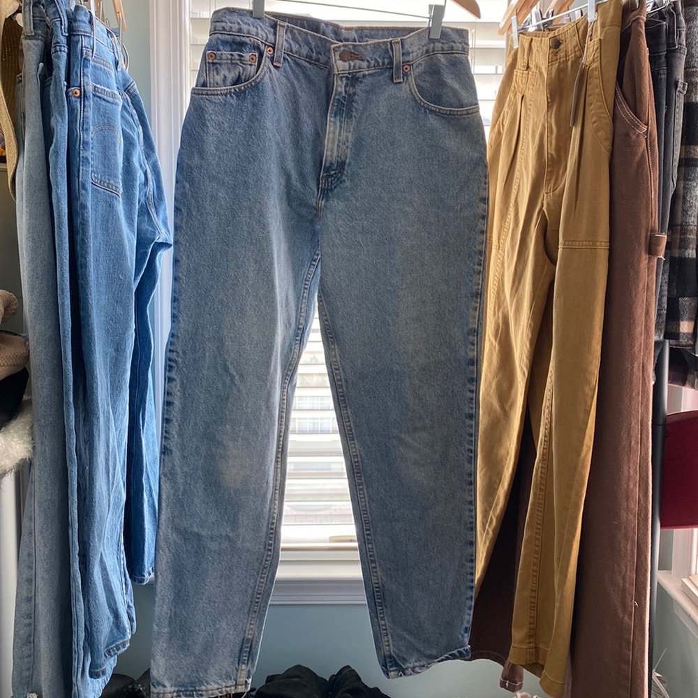 Vintage Levi’s 550 Relaxed Fit Tapered Leg